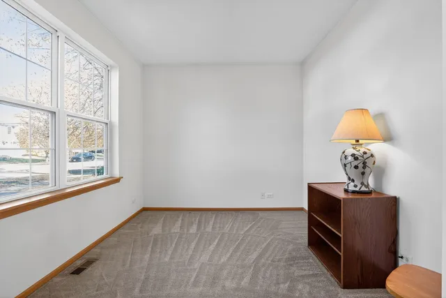 $399,000 | 2722 Moraine Valley Road, Wauconda, IL 60084