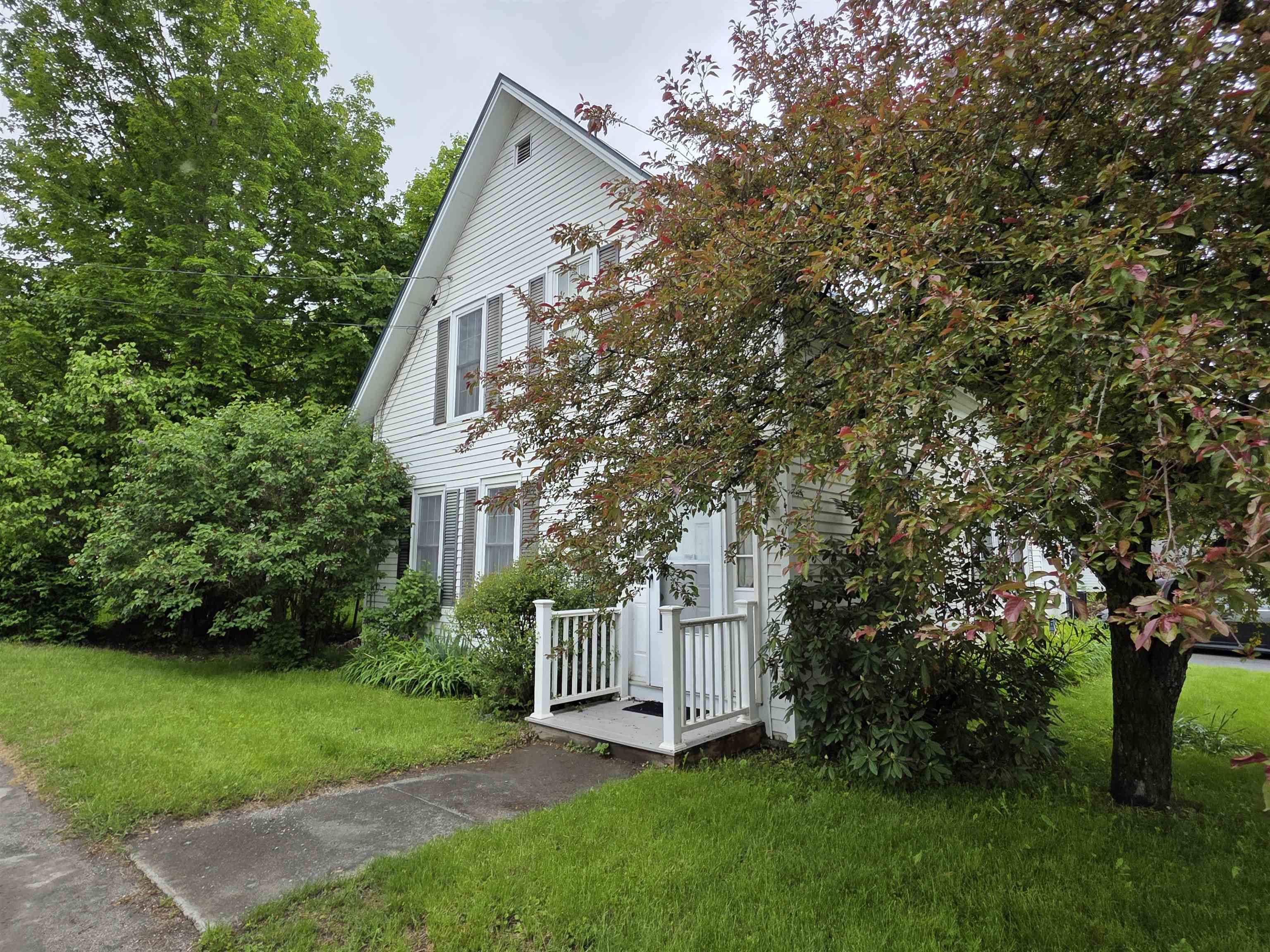 66 Union Street Windsor, VT 05089 - Photo 2 of 18