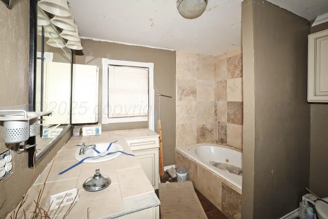 $75,000 | 506 East 5th Street, Sunray, TX 79086