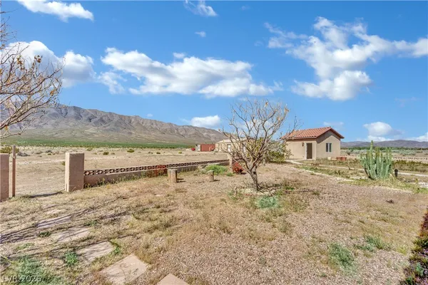 $450,000 | 676 North Diablo Drive, Amargosa Valley, NV 89020