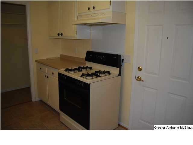 701 3rd Avenue Northeast Jacksonville, AL 36265 - Photo 9 of 20