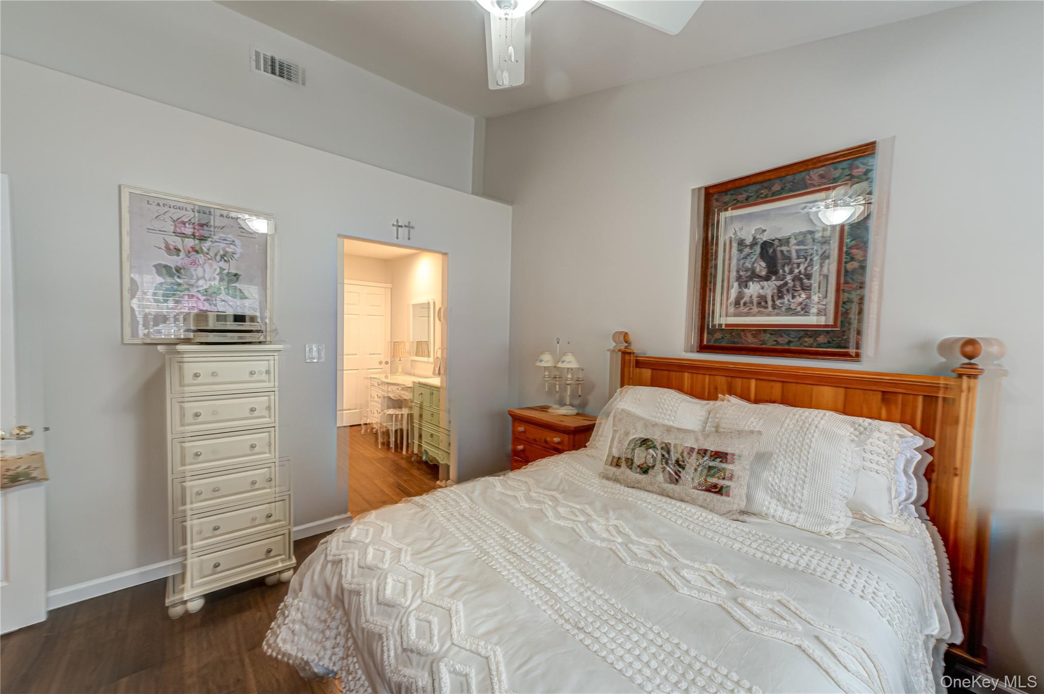 263 Glen Drive Ridge, NY 11961 - Photo 16 of 47