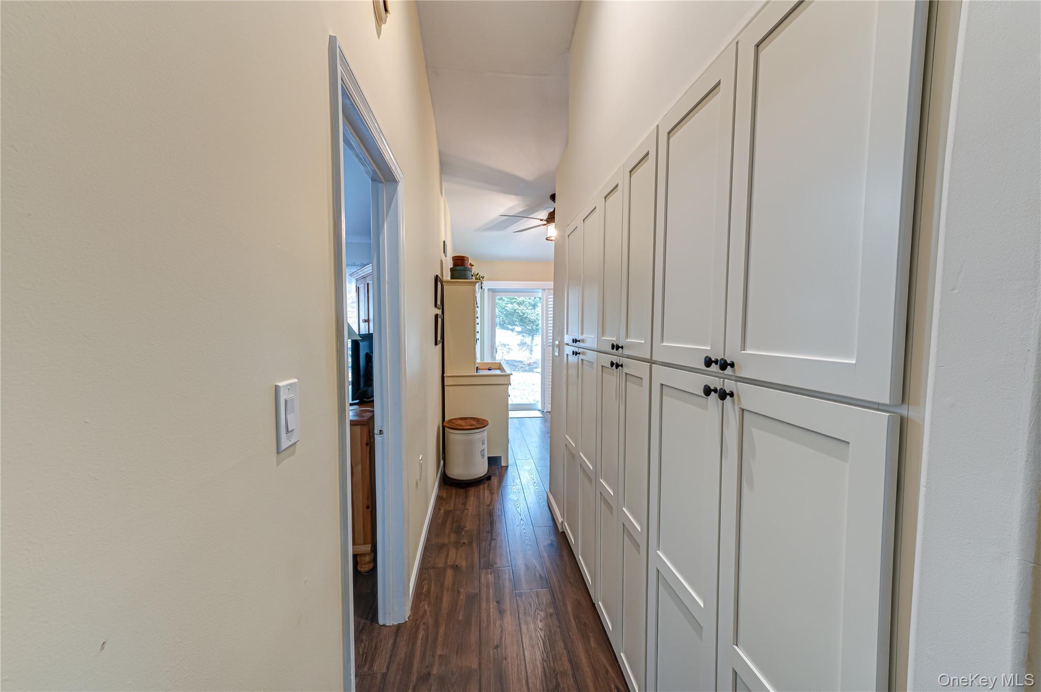 263 Glen Drive Ridge, NY 11961 - Photo 17 of 47