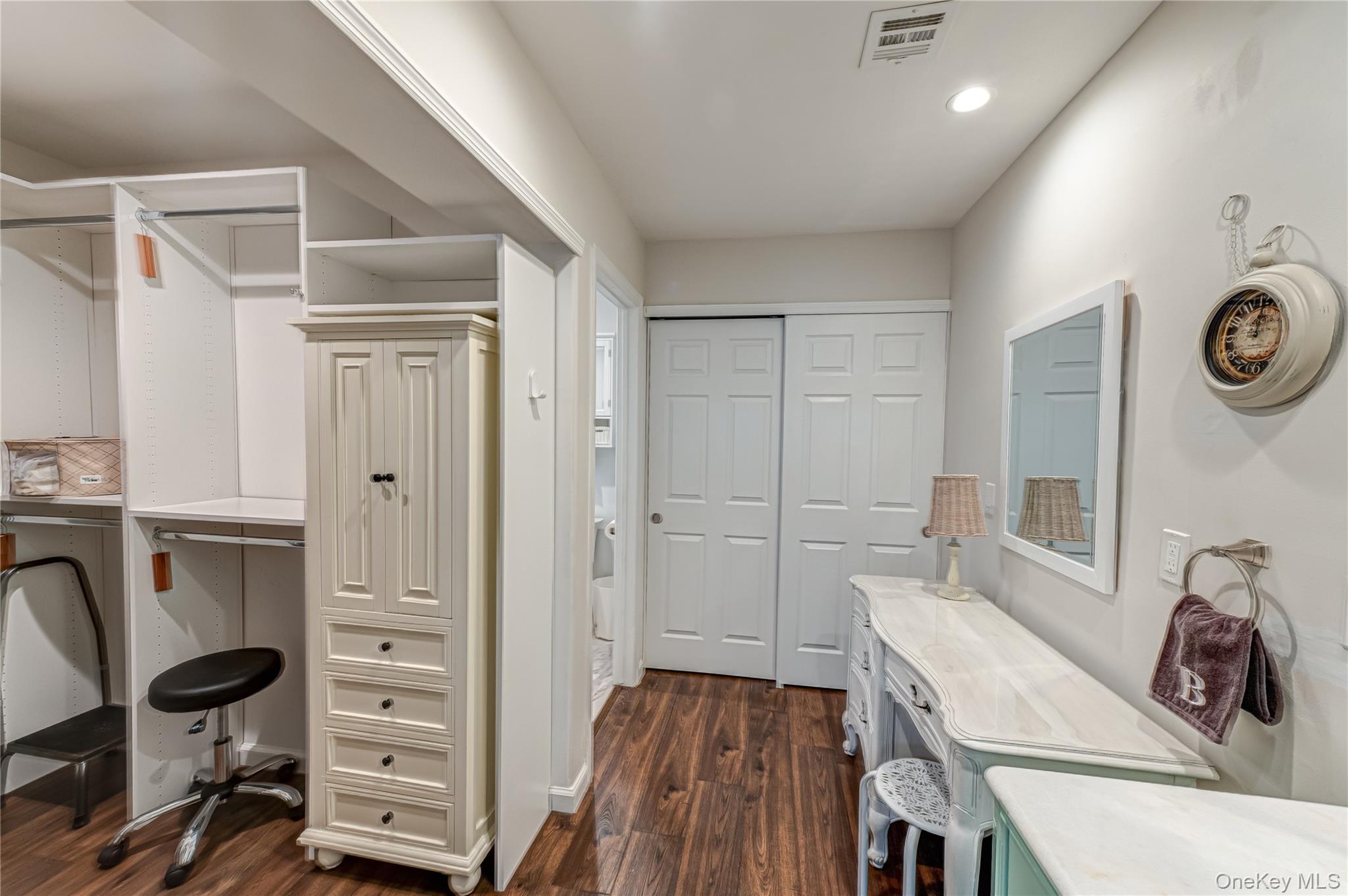 263 Glen Drive Ridge, NY 11961 - Photo 21 of 47