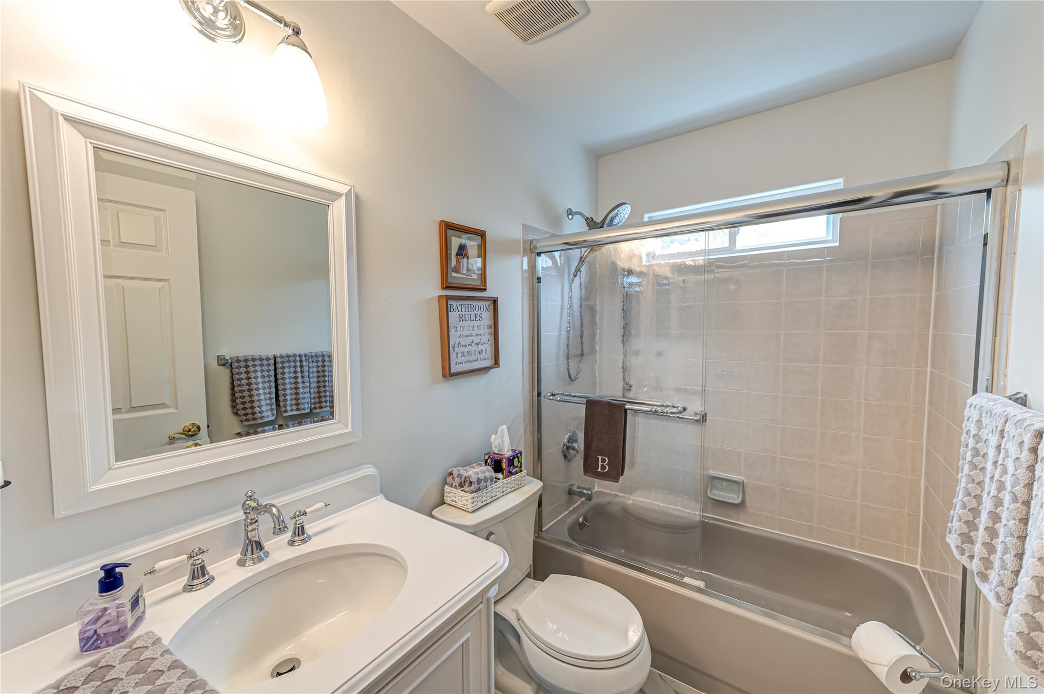 263 Glen Drive Ridge, NY 11961 - Photo 23 of 47