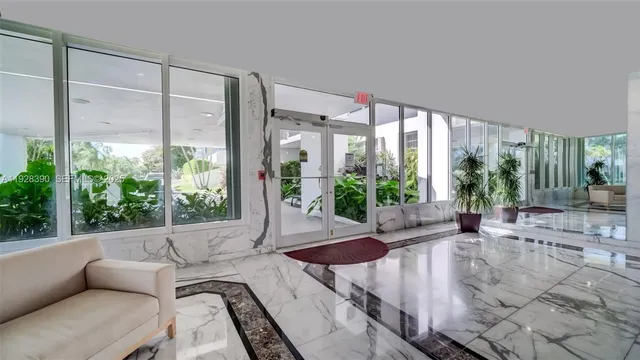 $2,850,000 | 177 Ocean Ln Drive, Unit 1101, Key Biscayne, FL 33149