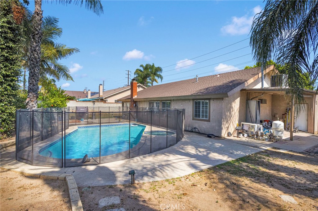 1087 Baseline Road La Verne, CA 91750 - Photo 38 of 39 a view of a backyard with a patio