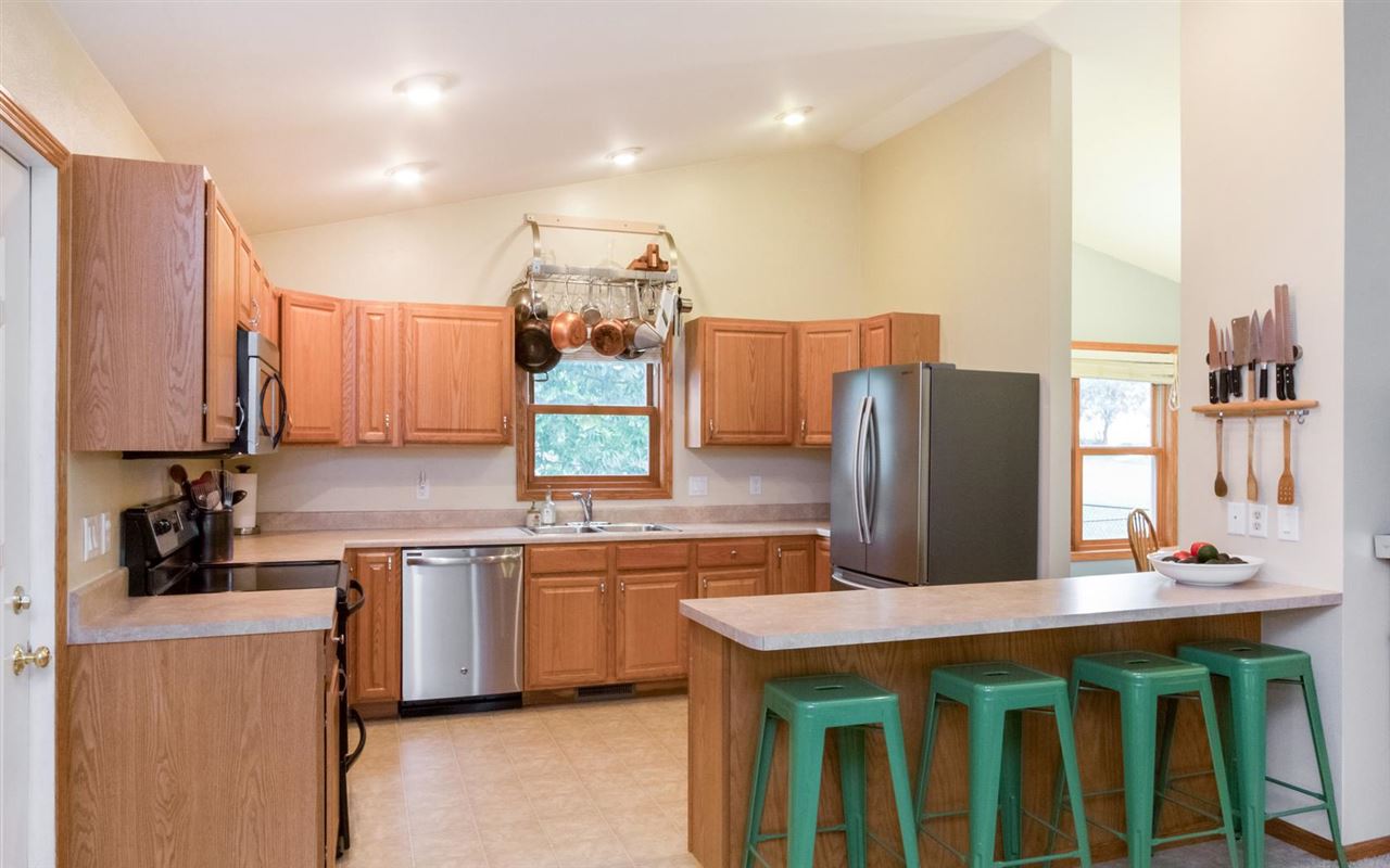 1540 Ranmar Court Ely, IA 52227 - Photo 9 of 25 Gallery Image 9
