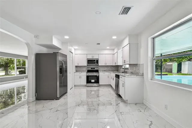 $2,995 | 6016 Arthur Avenue, New Port Richey, FL 34653