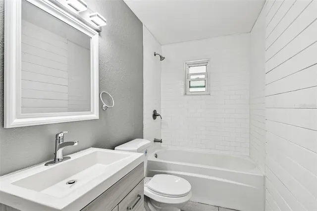 $2,995 | 6016 Arthur Avenue, New Port Richey, FL 34653