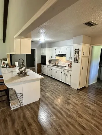 $230,000 | 708 South Princeton Drive, Mansfield, LA 71052