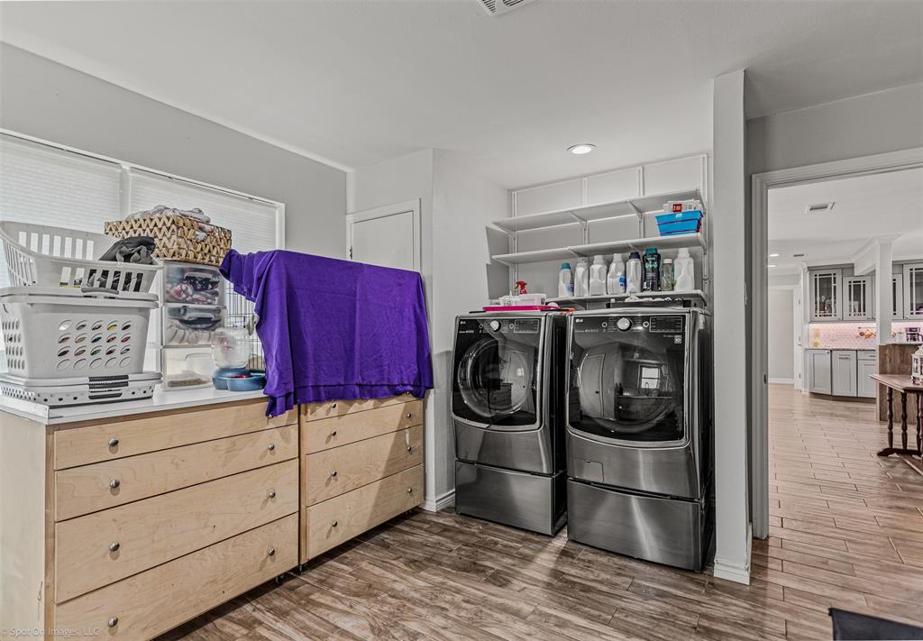 3713 Hickox Road Rowlett, TX 75089 - Photo 22 of 39 a utility room with dryer and washer
