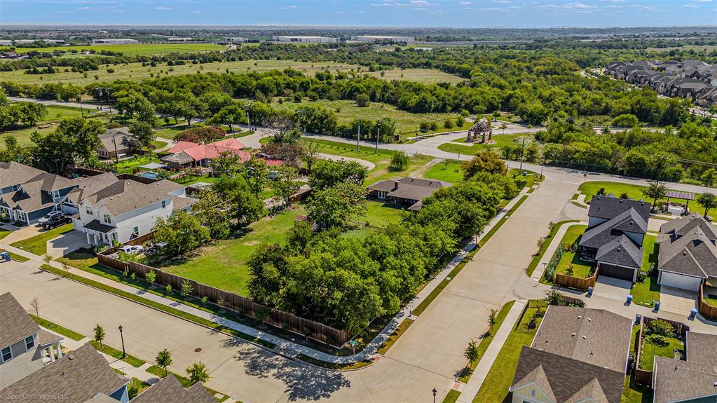 3713 Hickox Road Rowlett, TX 75089 - Photo 35 of 36 an aerial view of a residential houses with outdoor space