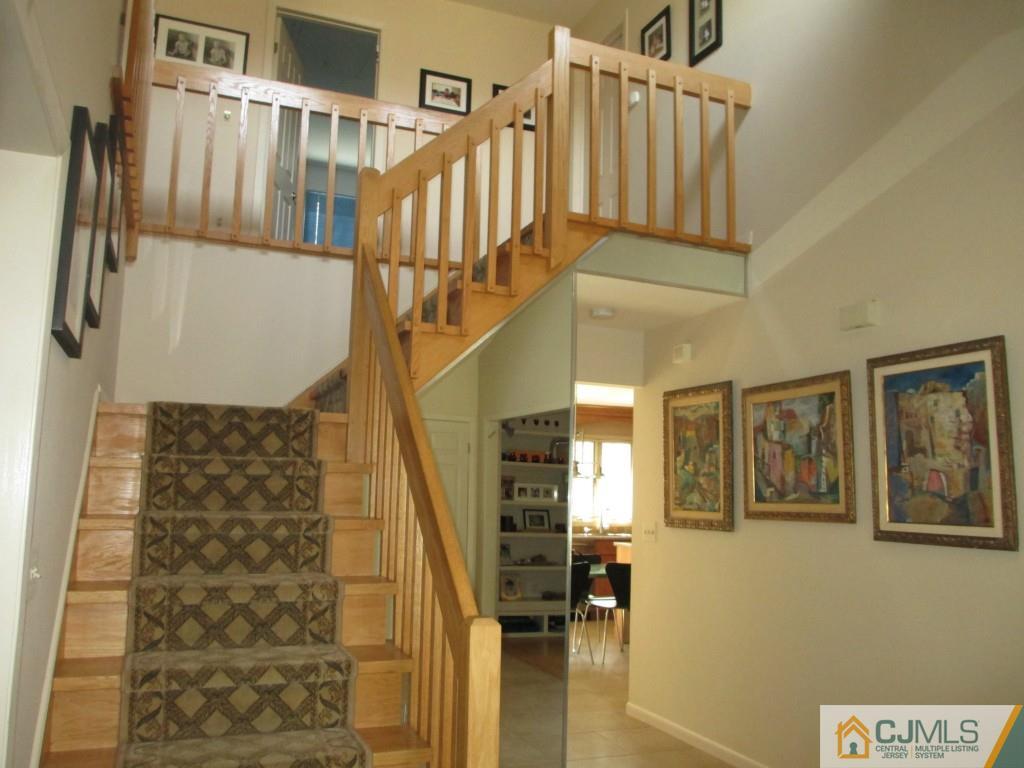 11 Cherokee Road East Brunswick, NJ 08816 - Photo 3 of 25 Gallery Image 3