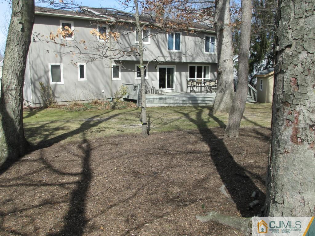 11 Cherokee Road East Brunswick, NJ 08816 - Photo 25 of 25 Gallery Image 25