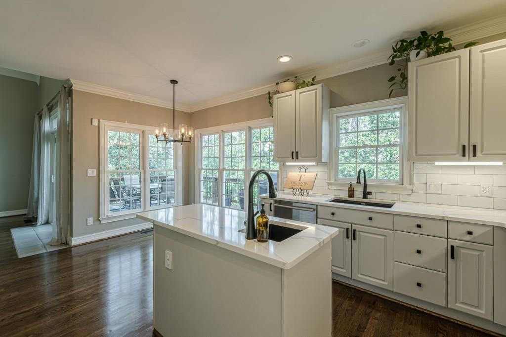 1062 Childers Road Northeast Atlanta, GA 30324 - Photo 16 of 72