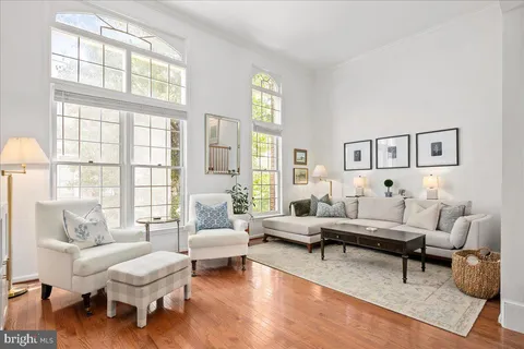 $1,100,000 | 1912 North Daniel Street, Arlington, VA 22201