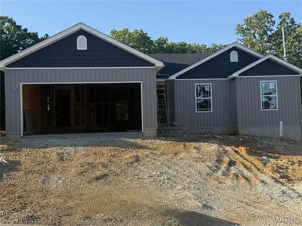 $300,925 | 713 Blake Drive, Hillsboro, MO 63050