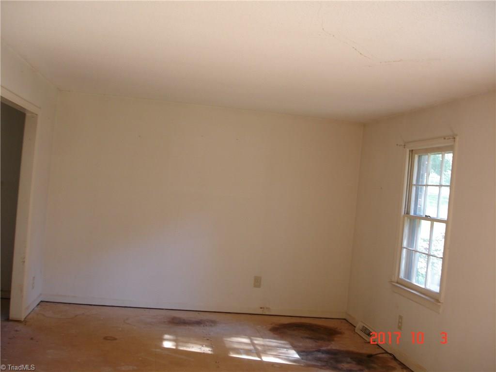 6520 El Rancho Drive Rural Hall, NC 27045 - Photo 3 of 11