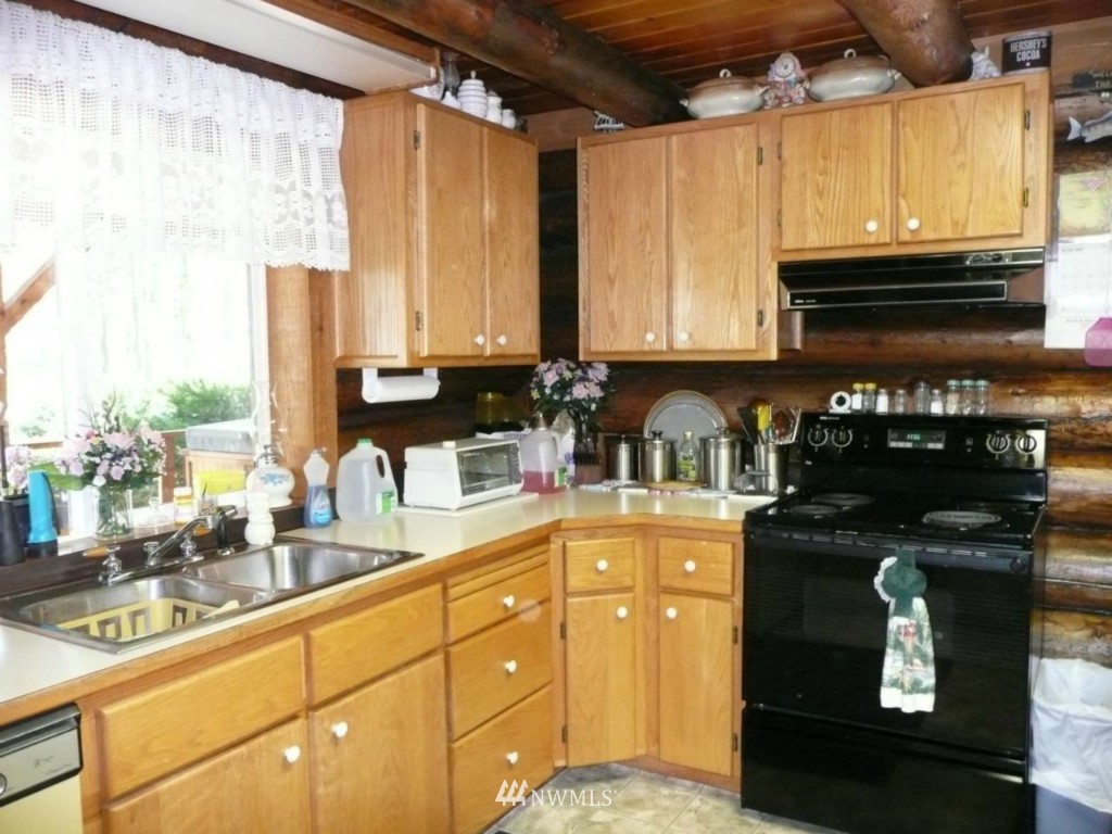 71 Mountain View Road Republic, WA 99166 - Photo 5 of 6