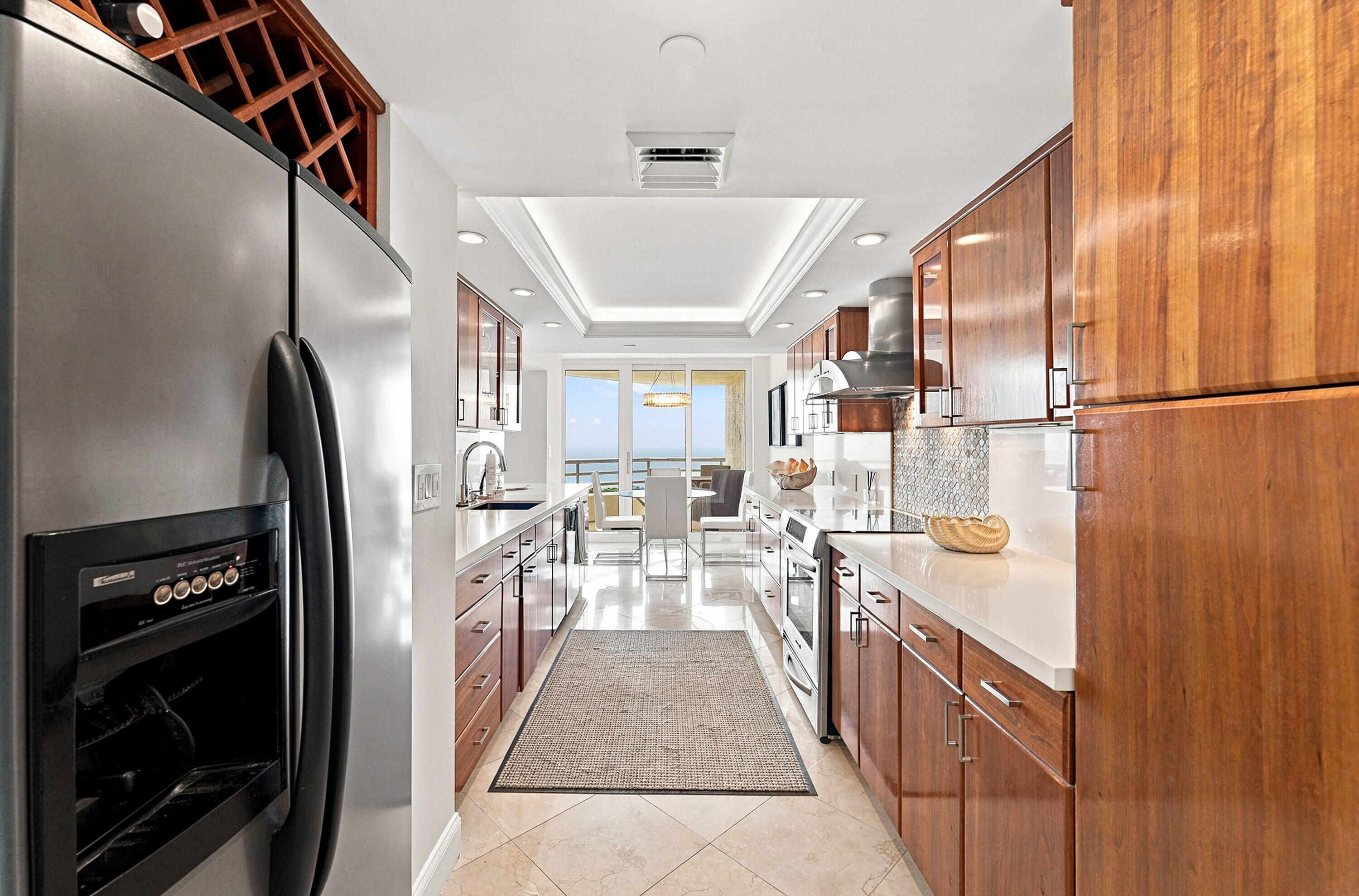 4101 North Ocean Boulevard Boca Raton, FL 33431 - Photo 9 of 40 Kitchen