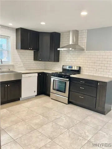 $1,950 | 143 Cottage Street, Buffalo, NY 14201