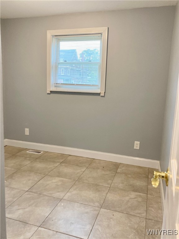 143 Cottage Street Buffalo, NY 14201 - Photo 13 of 22