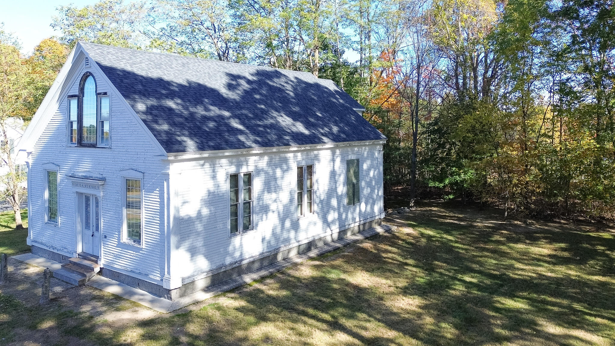 807 Alewive Road Kennebunk, ME 04043 - Photo 11 of 34 Right Exterior