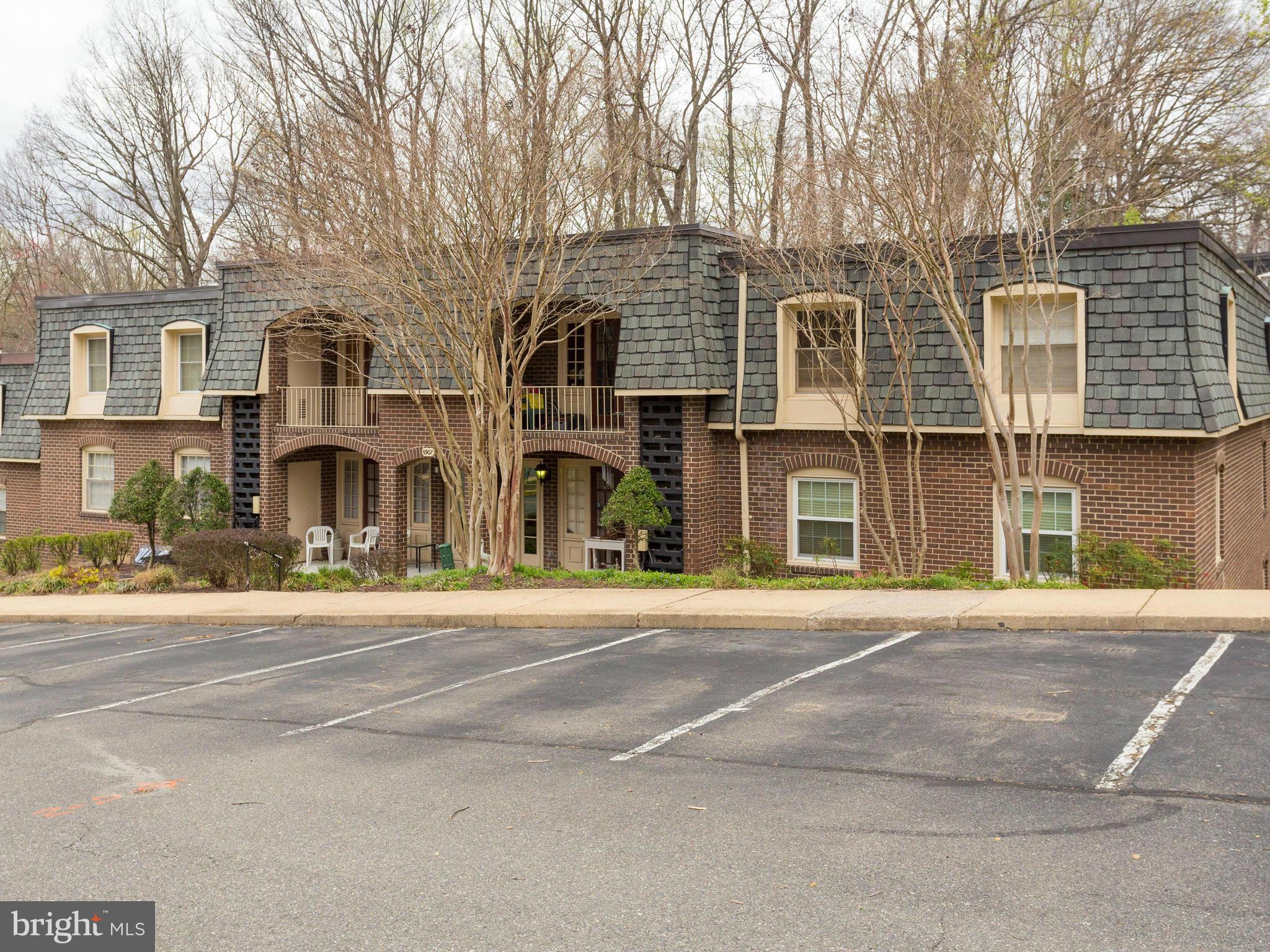 5907 Noblestown Road, Unit 70 Springfield, VA 22152 - Photo 1 of 30 Exterior (Front)
