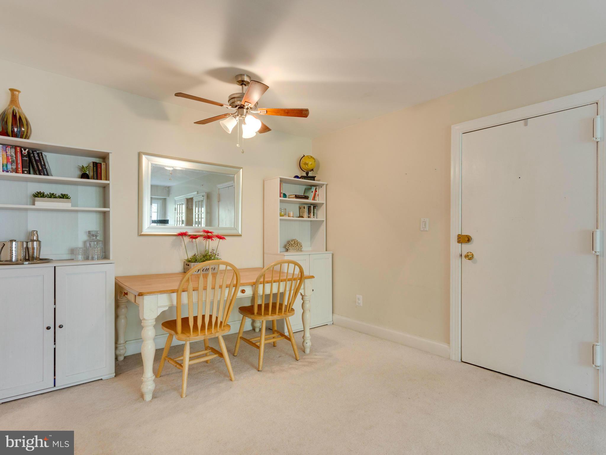 5907 Noblestown Road, Unit 70 Springfield, VA 22152 - Photo 11 of 30 Dining Room