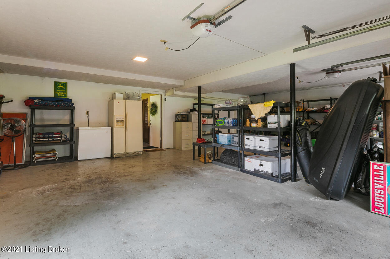 3504 Raintree Court Prospect, KY 40059 - Photo 48 of 56 58