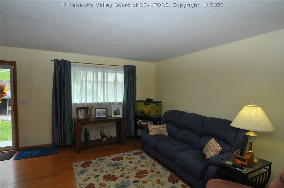 1820 Huber Road Charleston, WV 25314 - Photo 6 of 30 Gallery Image 6