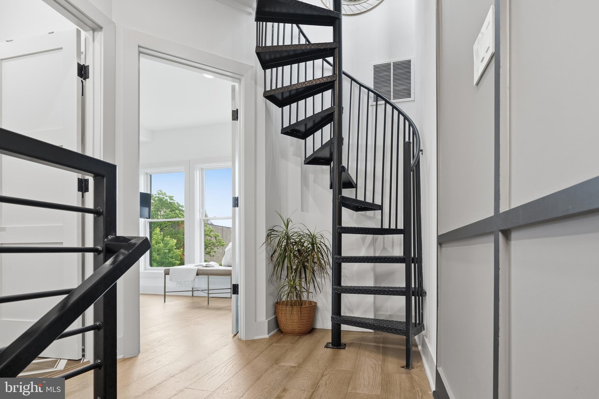256 15th Street Southeast, Unit 7 Washington, DC 20003 - Photo 32 of 67