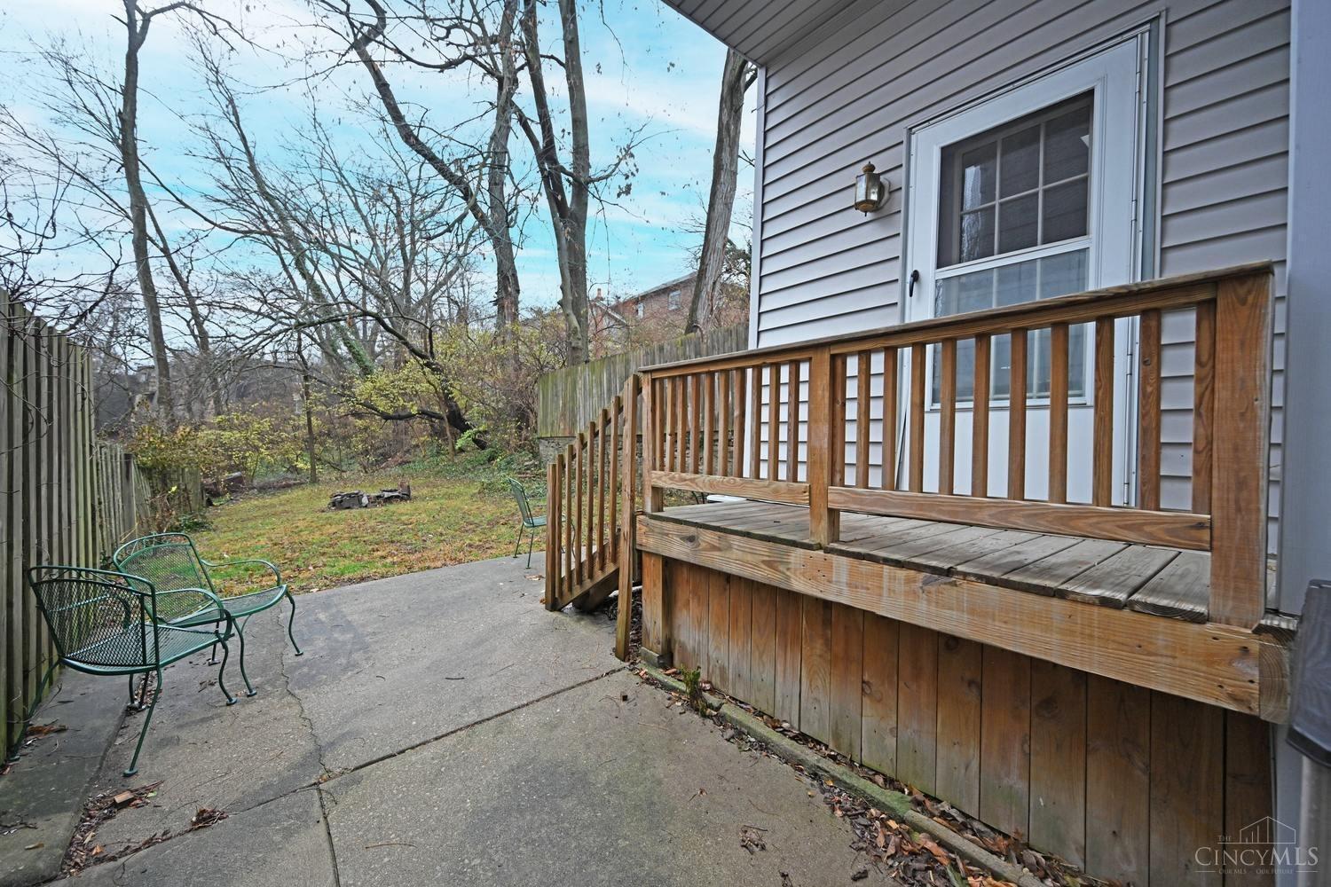 624 Riddle Road Cincinnati, OH 45220 - Photo 18 of 20 Gallery Image 18