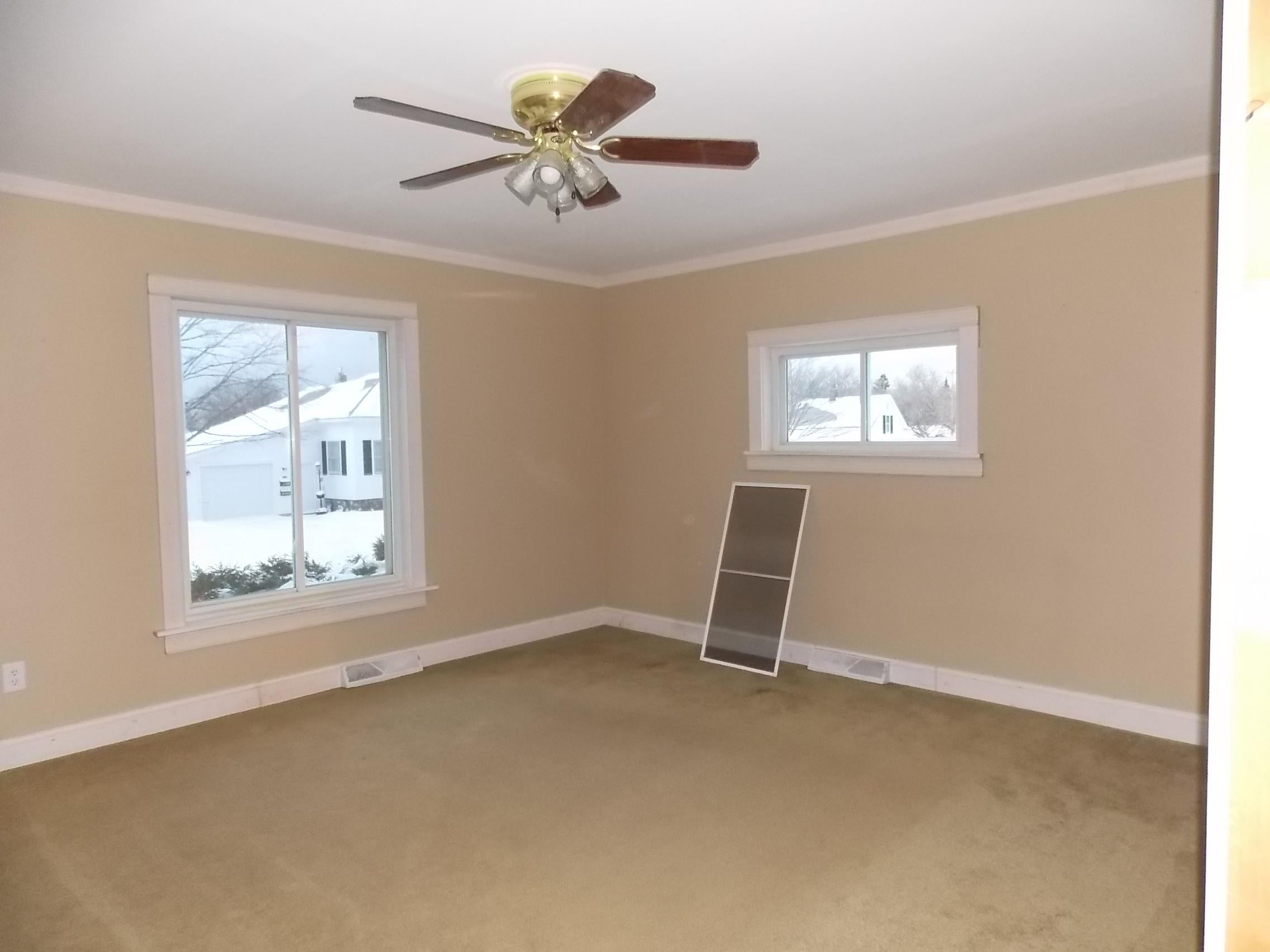 210 North D Street Cheboygan, MI 49721 - Photo 9 of 34 Gallery Image 9