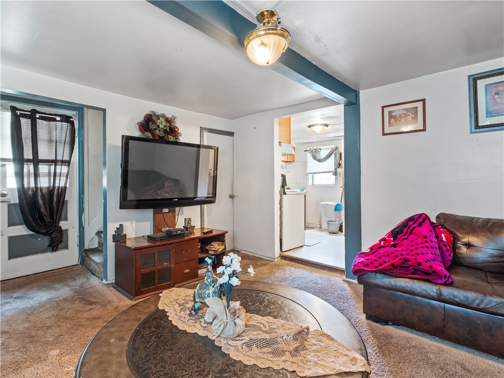 62 Fisk Street Providence, RI 02905 - Photo 7 of 18