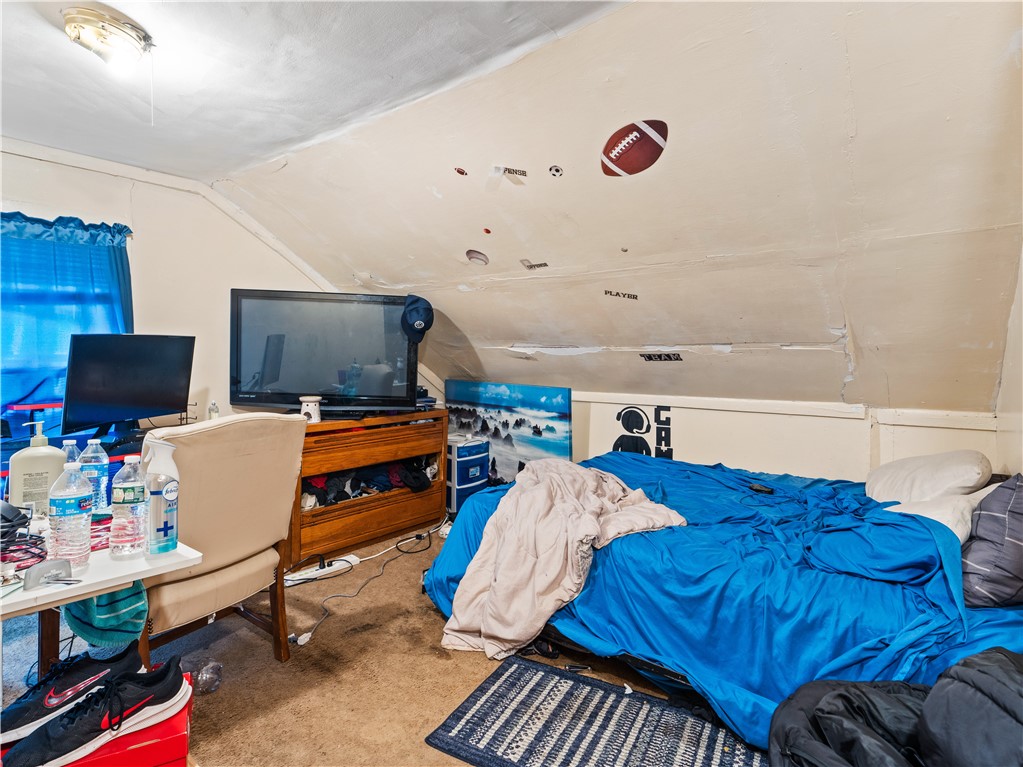 62 Fisk Street Providence, RI 02905 - Photo 8 of 18