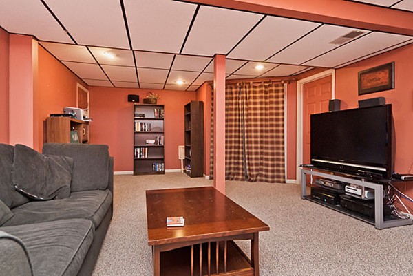 17 Trot Road Littleton, MA 01460 - Photo 4 of 15 Gallery Image 4