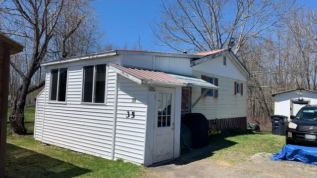 $25,000 | 38 Island Farm Road, Levant, ME 04456