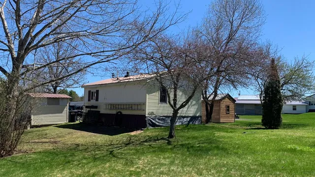 $25,000 | 38 Island Farm Road, Levant, ME 04456