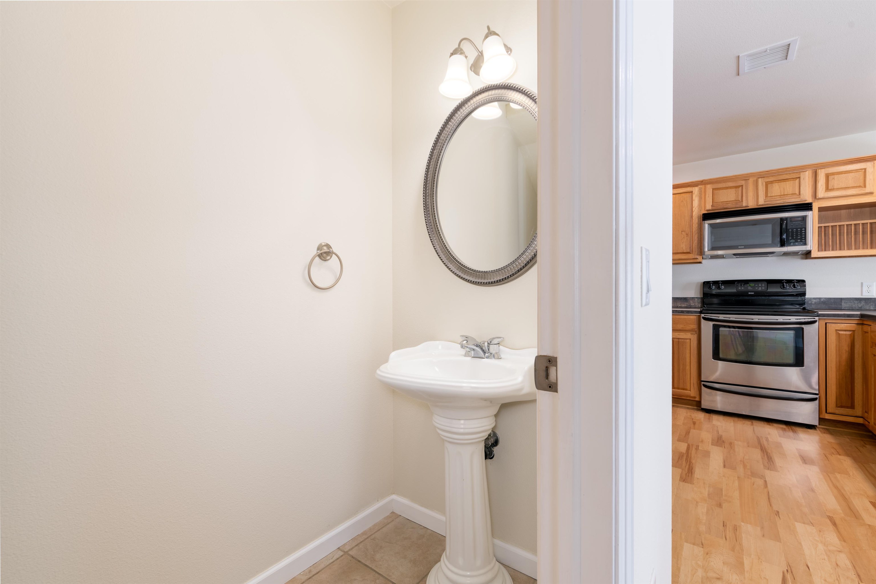 406 Ridges Boulevard, Unit F1 Grand Junction, CO 81507 - Photo 13 of 28