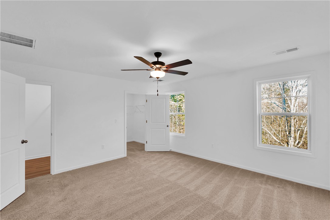 404 Belgrove Way Easley, SC 29640 - Photo 13 of 26