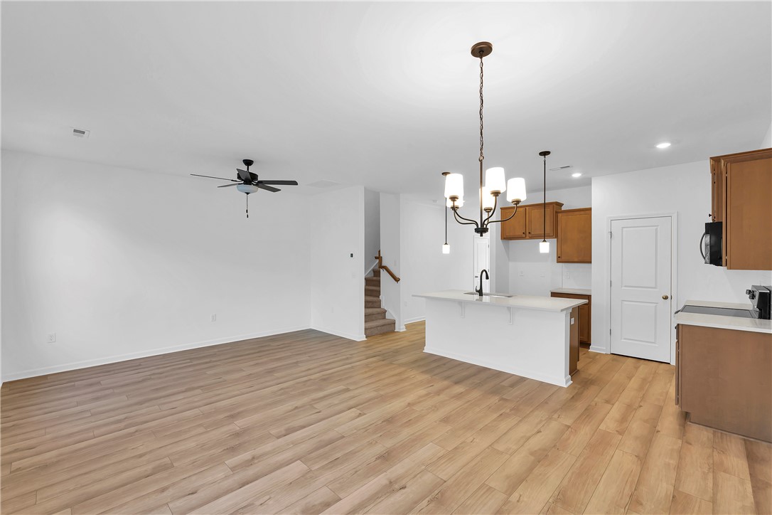 404 Belgrove Way Easley, SC 29640 - Photo 8 of 26