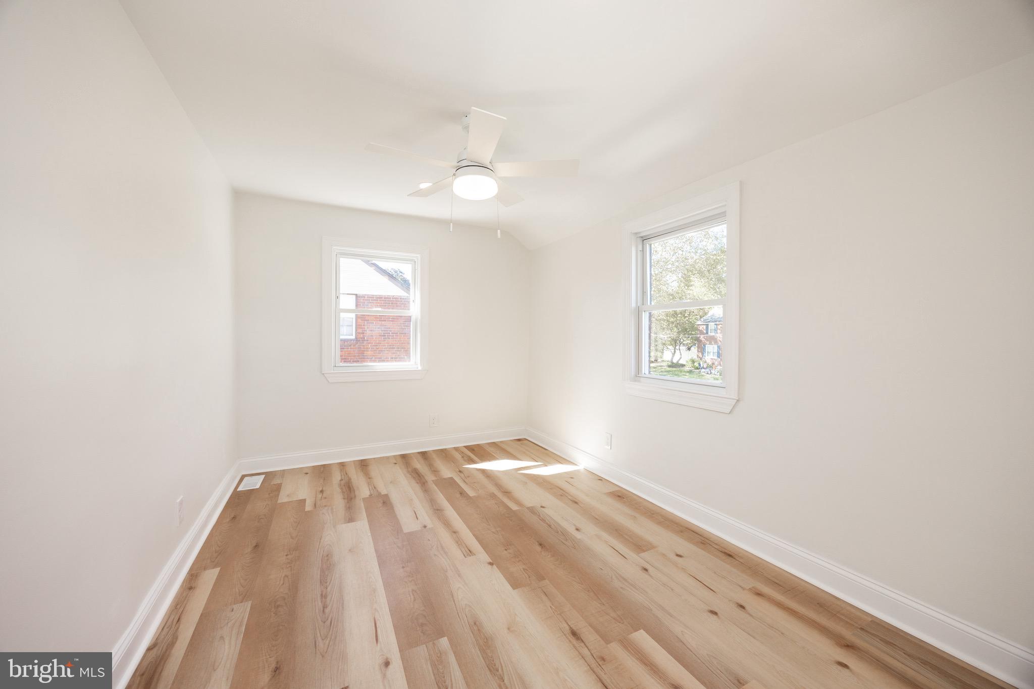 428 Adair Road Holmes, PA 19043 - Photo 33 of 59 an empty room with a window