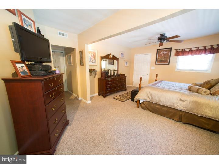 417 Barnsboro Road Sewell, NJ 08080 - Photo 19 of 25