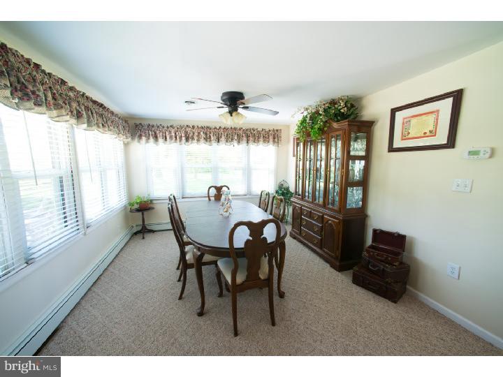 417 Barnsboro Road Sewell, NJ 08080 - Photo 5 of 25