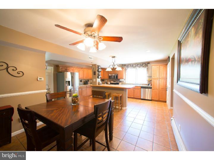 417 Barnsboro Road Sewell, NJ 08080 - Photo 8 of 25