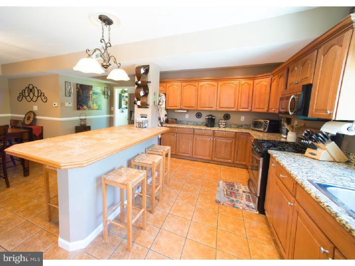 417 Barnsboro Road Sewell, NJ 08080 - Photo 10 of 25