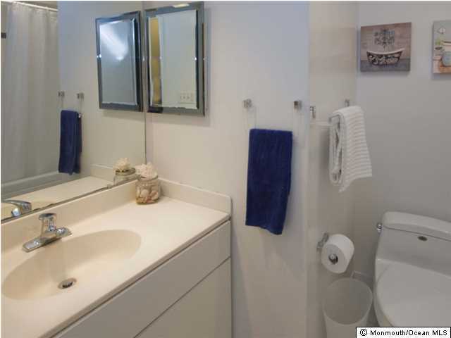 4 Prince Edward Road Morganville, NJ 07751 - Photo 20 of 25 Additional Photo