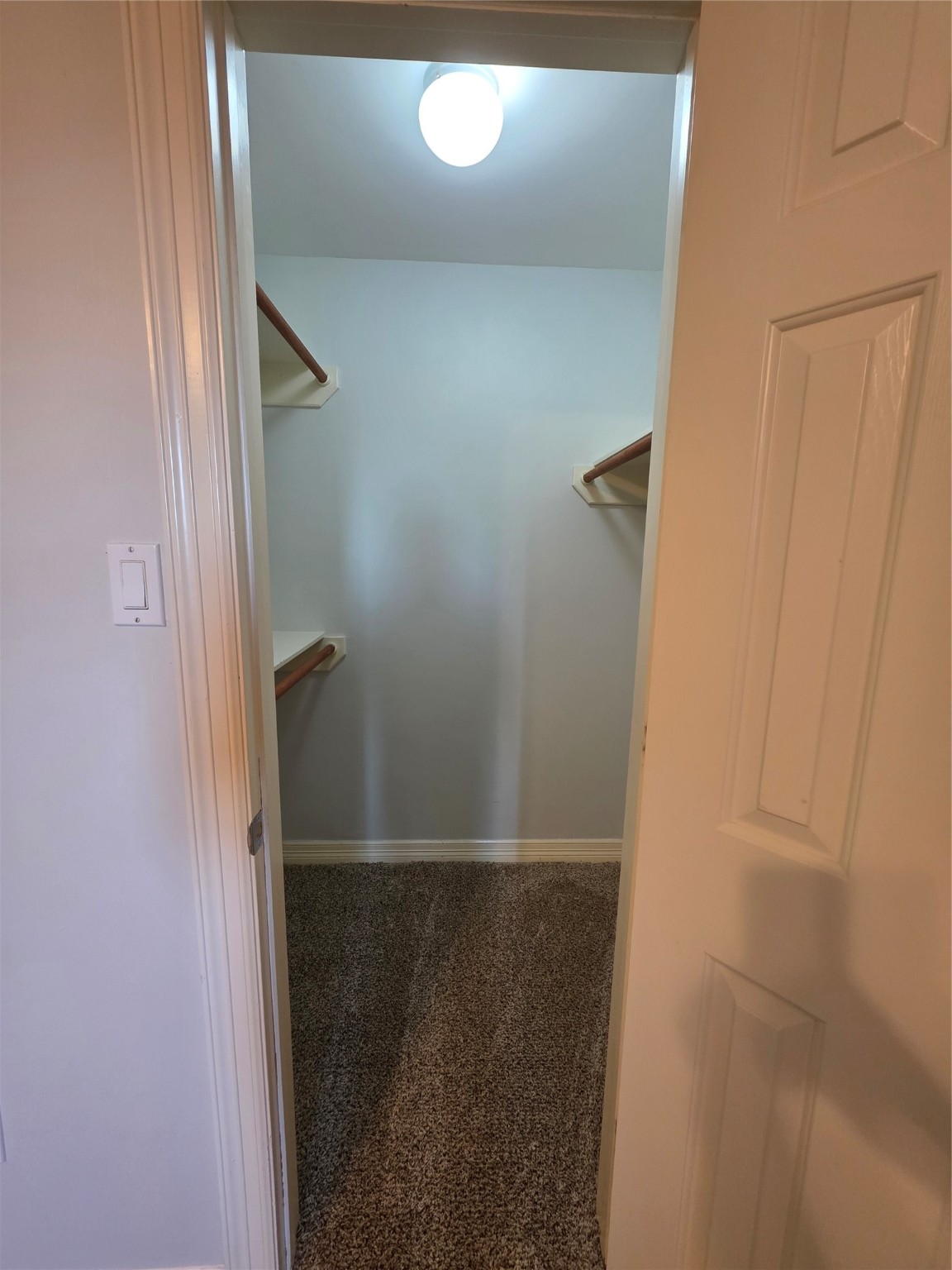 1714 Roy Street Houston, TX 77007 - Photo 16 of 35 a view of closet